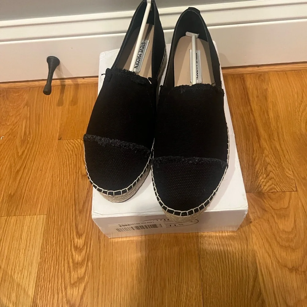 Steve Madden stylish black